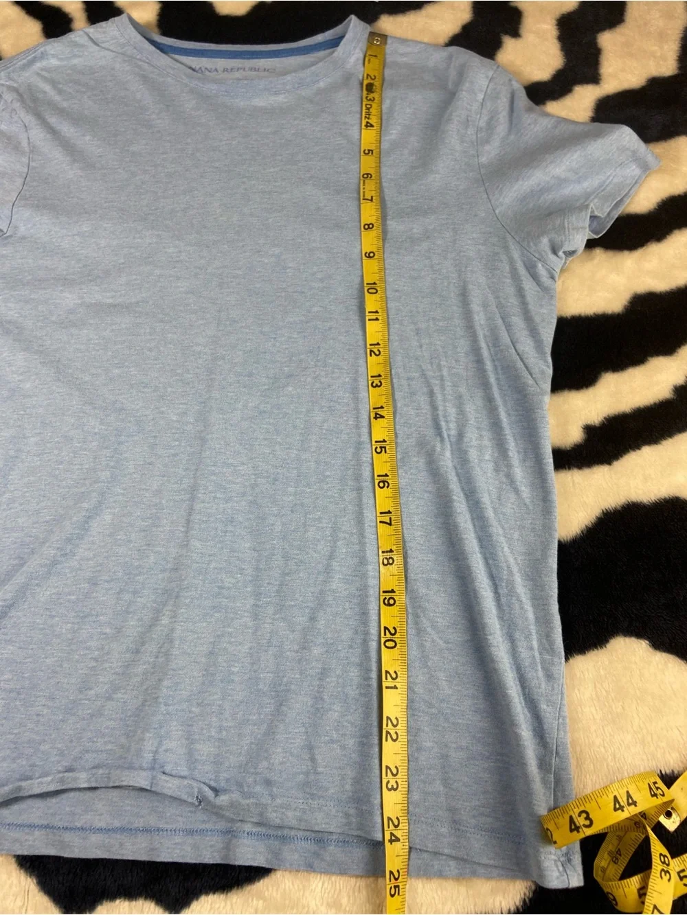 Banana Republic one tiny